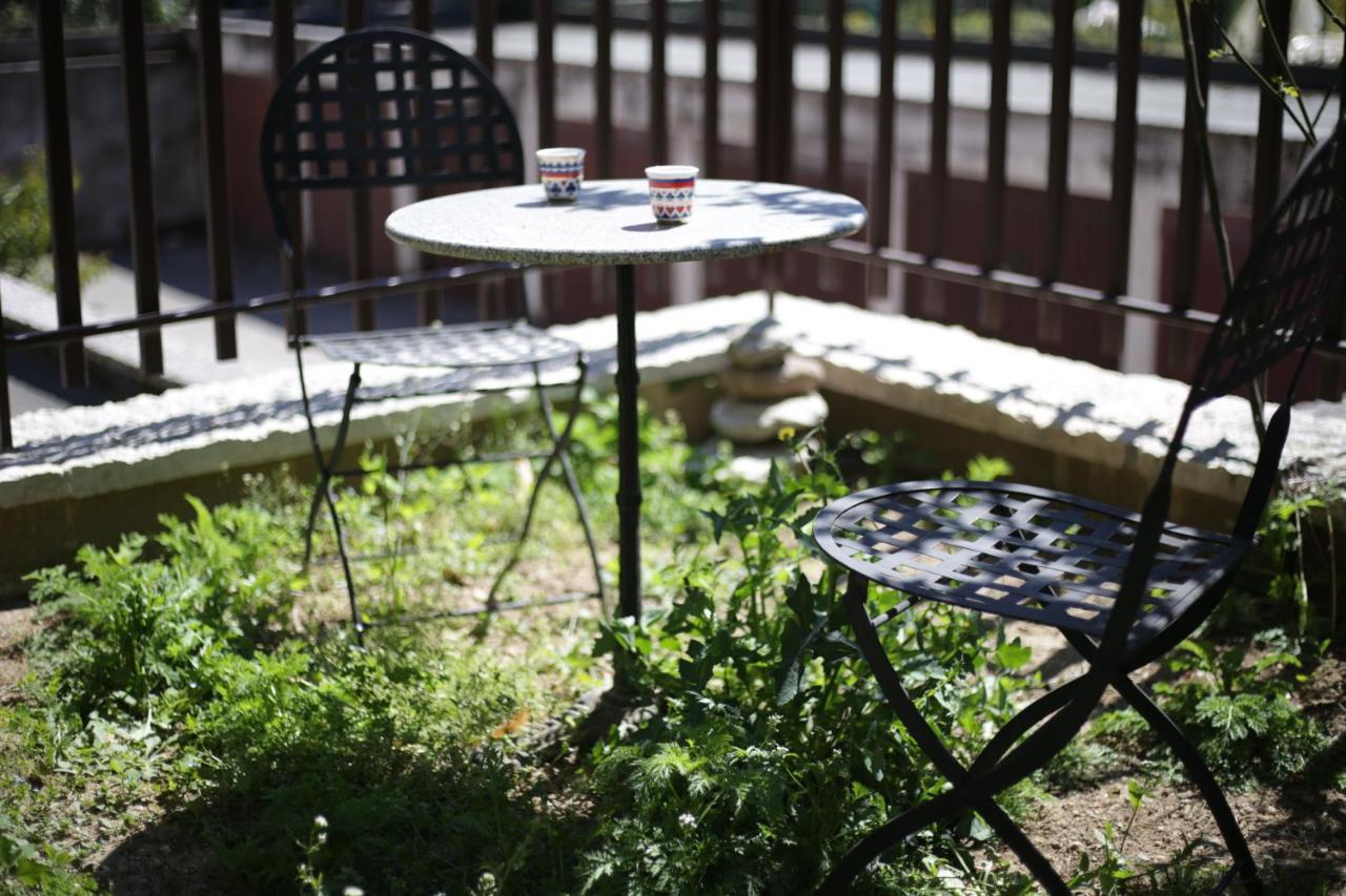 Apartment With Lovely Garden Верона Екстер'єр фото