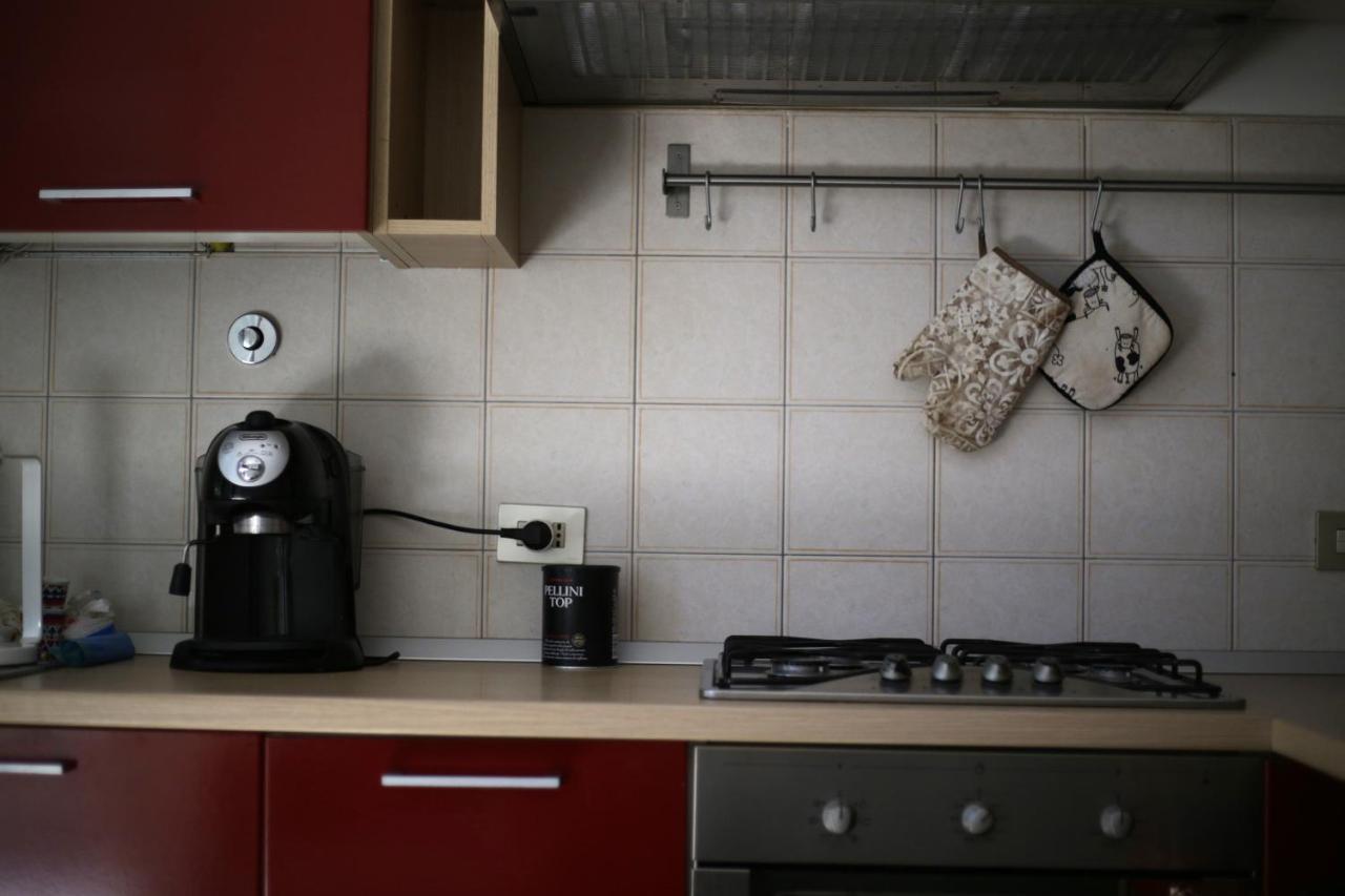 Apartment With Lovely Garden Верона Екстер'єр фото