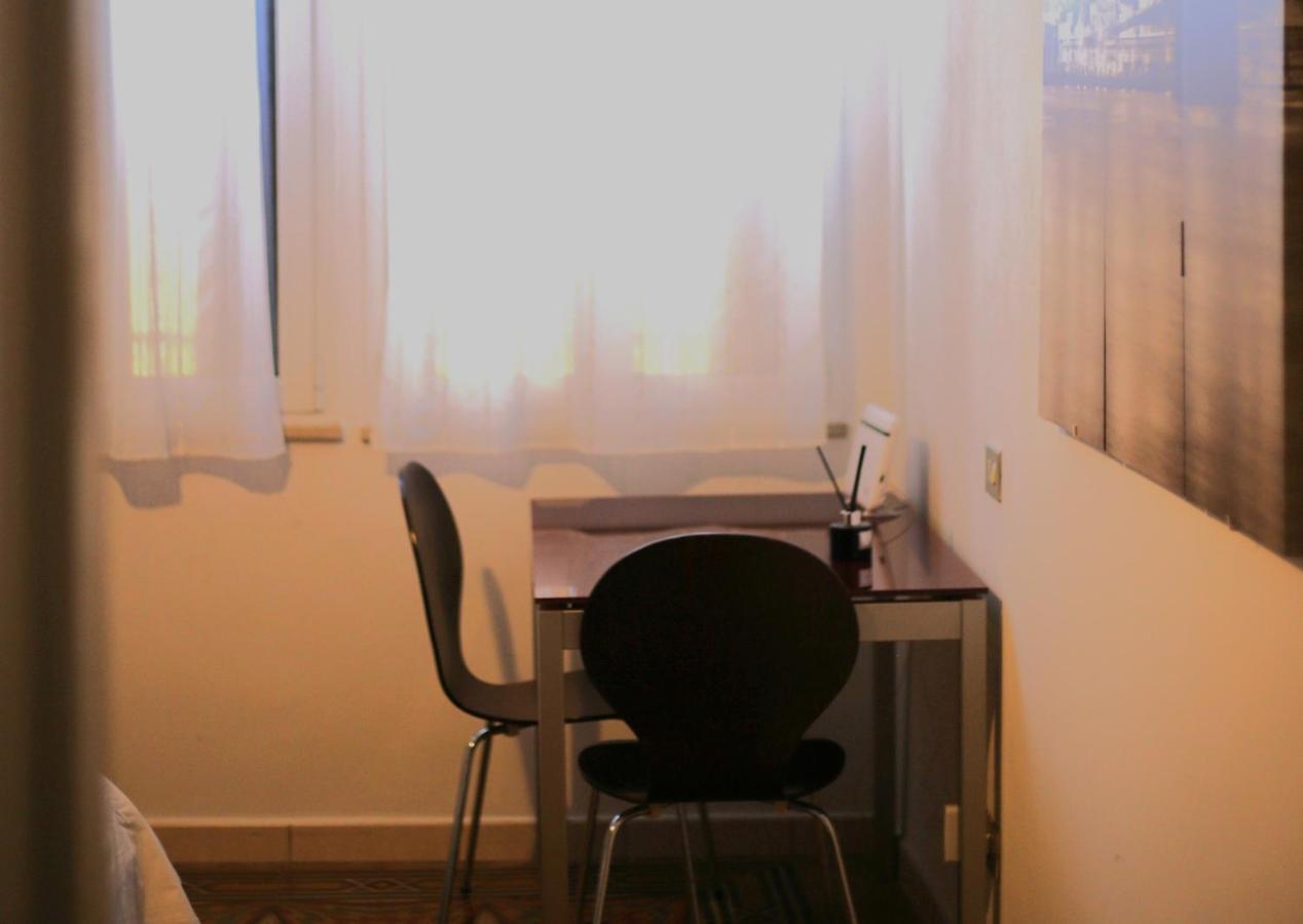 Apartment With Lovely Garden Верона Екстер'єр фото